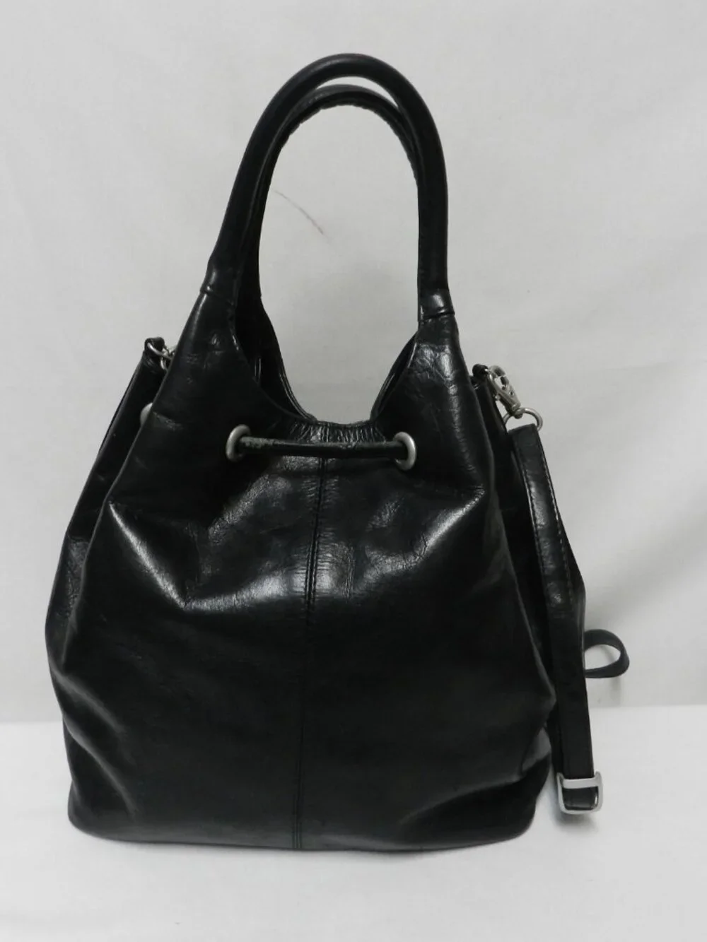 Crossing Pointe Vintage Leather drawstring bucket shoulder bag purse satchel